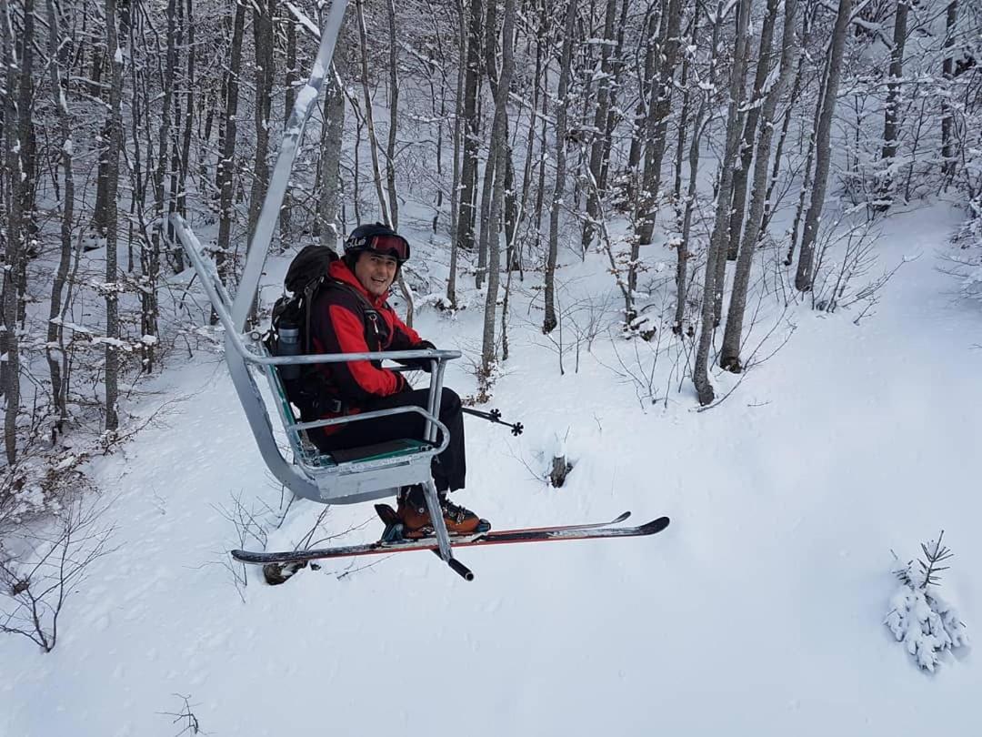 ホテル Ski Centar Kraljica クープレス エクステリア 写真