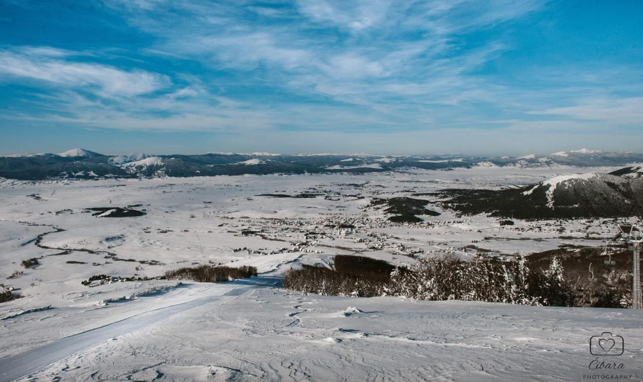 ホテル Ski Centar Kraljica クープレス エクステリア 写真